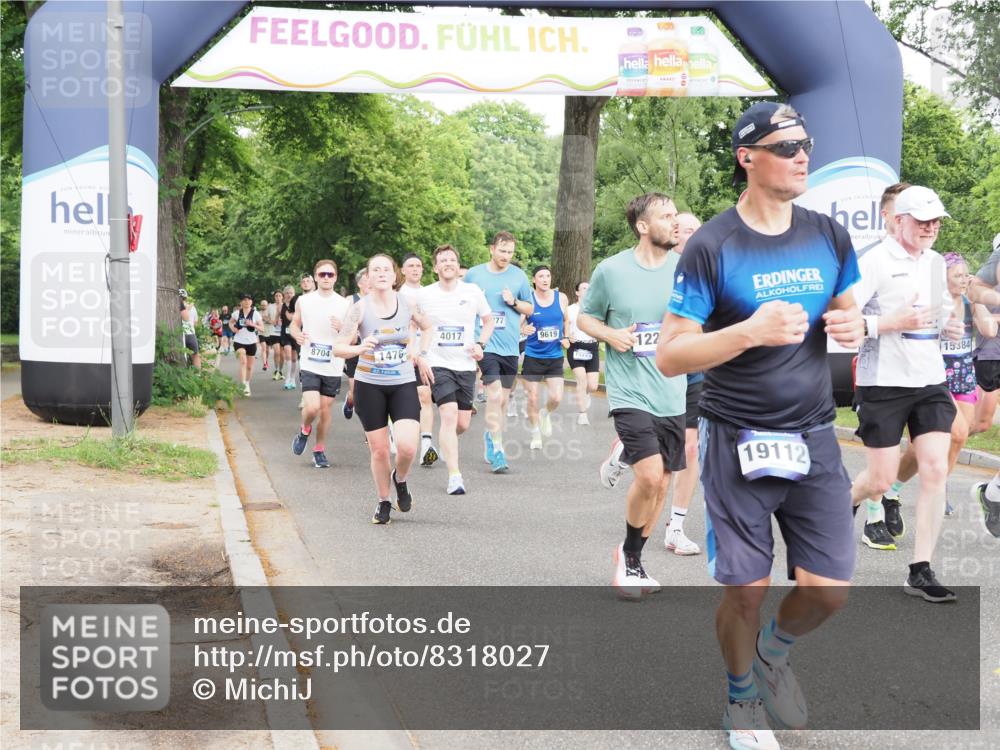 29.06.2025 - hella hamburg halbmarathon MichiJ http://msf.ph/oto/8318027 29.06.2025 10:36:49 Zwischen KM18-KM19 1452, 1476, 2592, 2596, 3060, 4017, 4847, 4890, 6282, 9200, 9619, 10184, 11451, 11977, 12271, 12533, 12690, 13233, 13962, 14033, 14192, 15384, 16369, 17395, 17855, 18926, 19112, 19198 meine-sportfotos.de