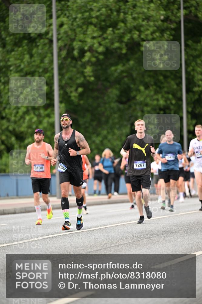 29.06.2025 - hella hamburg halbmarathon Dr. Thomas Lammeyer http://msf.ph/oto/8318080 29.06.2025 10:39:00 Kennedybrücke 2355, 2482, 2751, 2801, 3130, 3409, 3420, 4884, 5453, 6171, 6310, 6329, 6571, 7299, 8021, 8369, 8965, 9164, 9248, 9379, 9448, 10464, 10606 meine-sportfotos.de