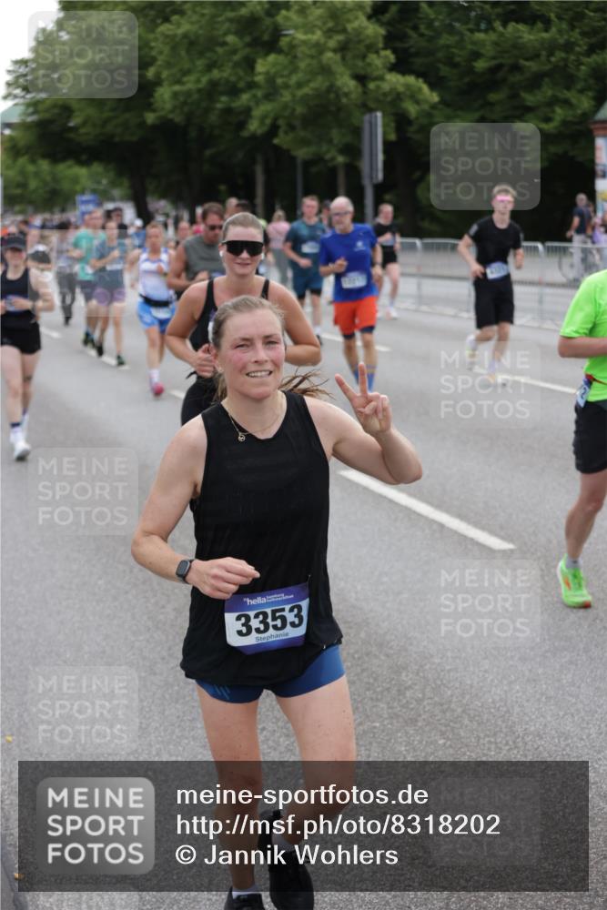 29.06.2025 - hella hamburg halbmarathon Jannik Wohlers http://msf.ph/oto/8318202 29.06.2025 10:39:04 Lombardsbrücke 1856, 1883, 2092, 2578, 2843, 3275, 3353, 3727, 4603, 4609, 4855, 4882, 5045, 5701, 6321, 6342, 6343, 6719, 6726, 6748, 7501, 7524, 7684, 8203, 8995, 9393, 9569, 9698, 9747, 9777, 10512, 10626, 10627, 10849, 10888, 11129, 11313, 11381, 11382, 11461, 11533, 11729, 12150, 12217, 12391, 12680, 13178, 13461, 13495, 13519, 14111, 14114, 14299, 14674, 14871, 15112, 15433, 15494, 15536, 16178, 16382, 16866, 16869, 16884, 17379, 17536, 17666 meine-sportfotos.de