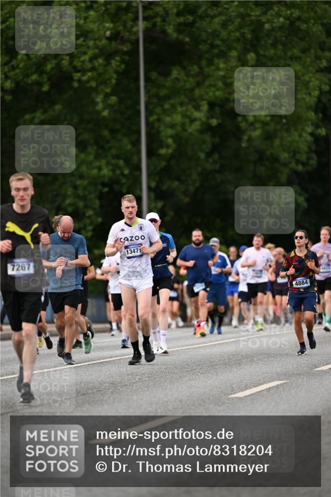 29.06.2025 - hella hamburg halbmarathon Dr. Thomas Lammeyer http://msf.ph/oto/8318204 29.06.2025 10:39:02 Kennedybrücke 1497, 2355, 2482, 2751, 2801, 3130, 3409, 3420, 4884, 5453, 6171, 6310, 6329, 6335, 6571, 7020, 7299, 8021, 8369, 8965, 9164, 9248, 10464, 10606 meine-sportfotos.de