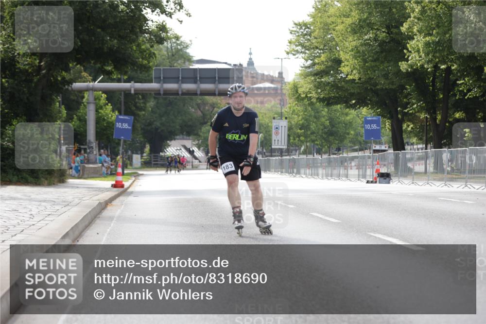 29.06.2025 - hella hamburg halbmarathon Jannik Wohlers http://msf.ph/oto/8318690 29.06.2025 08:59:53 Lombardsbrücke  meine-sportfotos.de