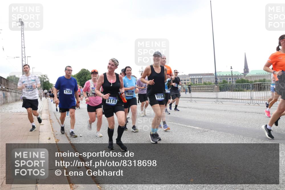 29.06.2025 - hella hamburg halbmarathon Lena Gebhardt http://msf.ph/oto/8318698 29.06.2025 10:47:14 Lombardsbrücke 7430, 1720, 10, 5111, 18403, 5114, 320, 1073, 1185, 1286, 1363, 1434, 1463, 1523, 1593, 1607, 1704, 1720, 1961, 2148, 2211, 2320, 2327, 2407, 2537, 2555, 2556, 2665, 2981, 2994, 3339, 3406, 3407, 3823, 4184, 4239, 4325, 4483, 4806, 4895, 4974, 4975, 5111, 5114, 5700, 5796, 5895, 5953, 6255, 6256, 6485, 6496, 6740, 6879, 6995, 7073, 7403, 7412, 7430, 7431, 7630, 7631, 7827, 8105, 8131, 8270, 8486, 8553, 8684, 8706, 8915, 8953, 8967, 9018, 11458, 11738 meine-sportfotos.de