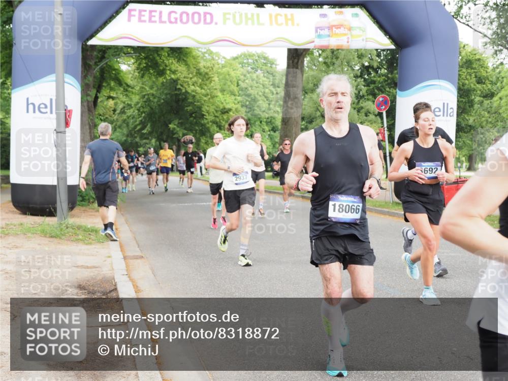 29.06.2025 - hella hamburg halbmarathon MichiJ http://msf.ph/oto/8318872 29.06.2025 10:36:56 Zwischen KM18-KM19 1452, 1476, 2706, 2889, 2937, 3692, 4017, 6158, 6282, 7332, 8704, 8821, 9038, 9200, 9619, 11340, 11451, 11977, 12271, 13233, 14192, 15384, 15422, 16114, 16627, 17982, 18066, 18842, 19109, 19122 meine-sportfotos.de
