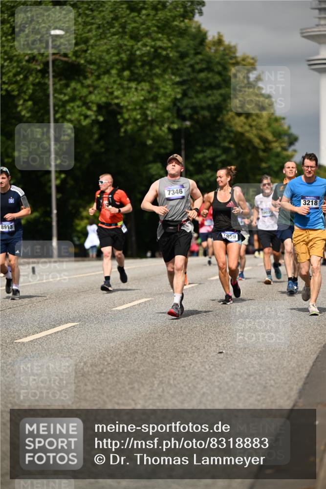 29.06.2025 - hella hamburg halbmarathon Dr. Thomas Lammeyer http://msf.ph/oto/8318883 29.06.2025 10:17:20 Kennedybrücke 1007, 1328, 1859, 2055, 2359, 2961, 2987, 3218, 3729, 4554, 4950, 5232, 5597, 5598, 6026, 6207, 7346, 7460, 8115, 8279, 8913, 9128, 9527, 10581 meine-sportfotos.de