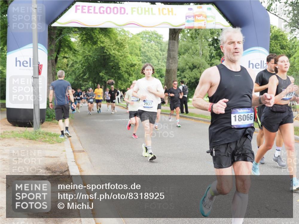 29.06.2025 - hella hamburg halbmarathon MichiJ http://msf.ph/oto/8318925 29.06.2025 10:36:56 Zwischen KM18-KM19 1452, 1476, 2706, 2889, 2937, 3692, 4017, 6158, 6282, 7332, 8704, 8821, 9038, 9200, 9619, 11340, 11451, 11977, 12271, 13233, 14192, 15384, 15422, 16114, 16627, 17982, 18066, 18842, 19109, 19122 meine-sportfotos.de