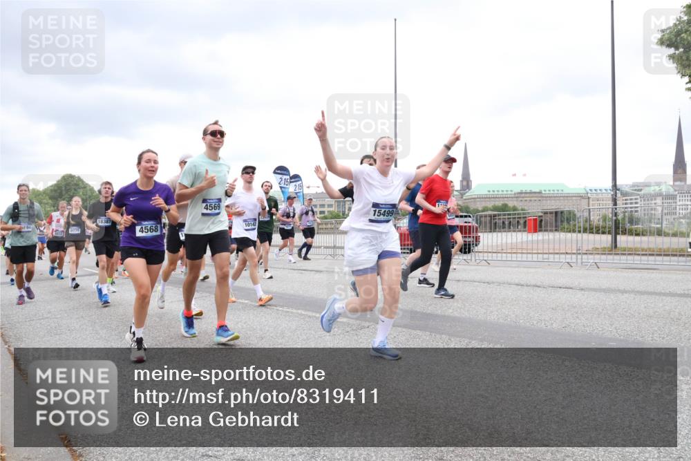 29.06.2025 - hella hamburg halbmarathon Lena Gebhardt http://msf.ph/oto/8319411 29.06.2025 10:57:10 Lombardsbrücke 194, 8039, 18387, 4568, 4569, 10142, 2, 15, 2, 15, 15499, 150, 1207, 2041, 2370, 2871, 2932, 3195, 3348, 3387, 3388, 3418, 3470, 3485, 3516, 3517, 3723, 3851, 4086, 4094, 4106, 4118, 4180, 4241, 4485, 4568, 4569, 4611, 4998, 5057, 5316, 5589, 5639, 5738, 5944, 6053, 6284, 6348, 6349, 6832, 6981, 7381, 7416, 7417, 7592, 7728, 7787, 7964, 8039, 8150, 8197, 8224, 8287, 8540, 8546, 8552, 8679, 8851, 8853, 9110, 9298, 9299 meine-sportfotos.de
