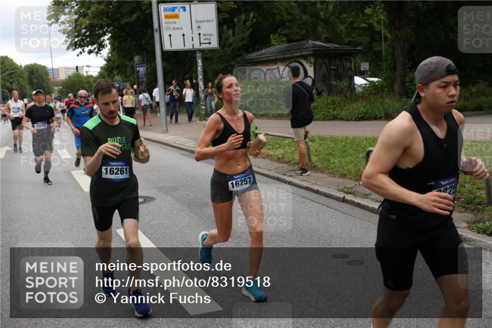 29.06.2025 - hella hamburg halbmarathon Yannick Fuchs http://msf.ph/oto/8319518 29.06.2025 10:50:56 20KM 1387, 1485, 2034, 2282, 2417, 2676, 3413, 3435, 3836, 4167, 4940, 5033, 5728, 6272, 6399, 6416, 6835, 7716, 8393, 8825, 9488, 9577, 9727, 9820, 9907, 9934, 10133, 10212, 11043, 11083, 11212, 11590, 11612, 11832, 12014, 12440, 12523, 13245, 13666, 13863, 14139, 14369, 14678, 15097, 15145, 15712, 15726, 16113, 16257, 16261, 16470, 16830, 16909, 17160, 17617, 17779, 17828, 17848, 18208, 18388, 18652, 19184 meine-sportfotos.de