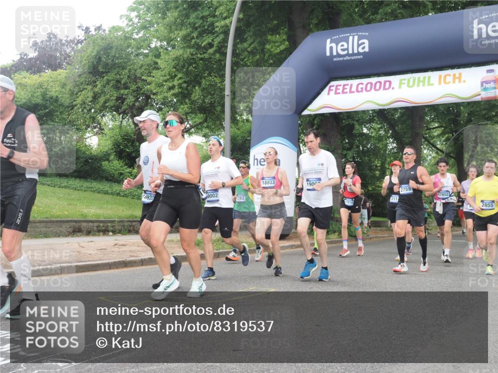 29.06.2025 - hella hamburg halbmarathon KatJ http://msf.ph/oto/8319537 29.06.2025 10:45:38 Zwischen KM18-KM19 1642, 2027, 2584, 2759, 2855, 3114, 4550, 5675, 6636, 6860, 7138, 8392 meine-sportfotos.de