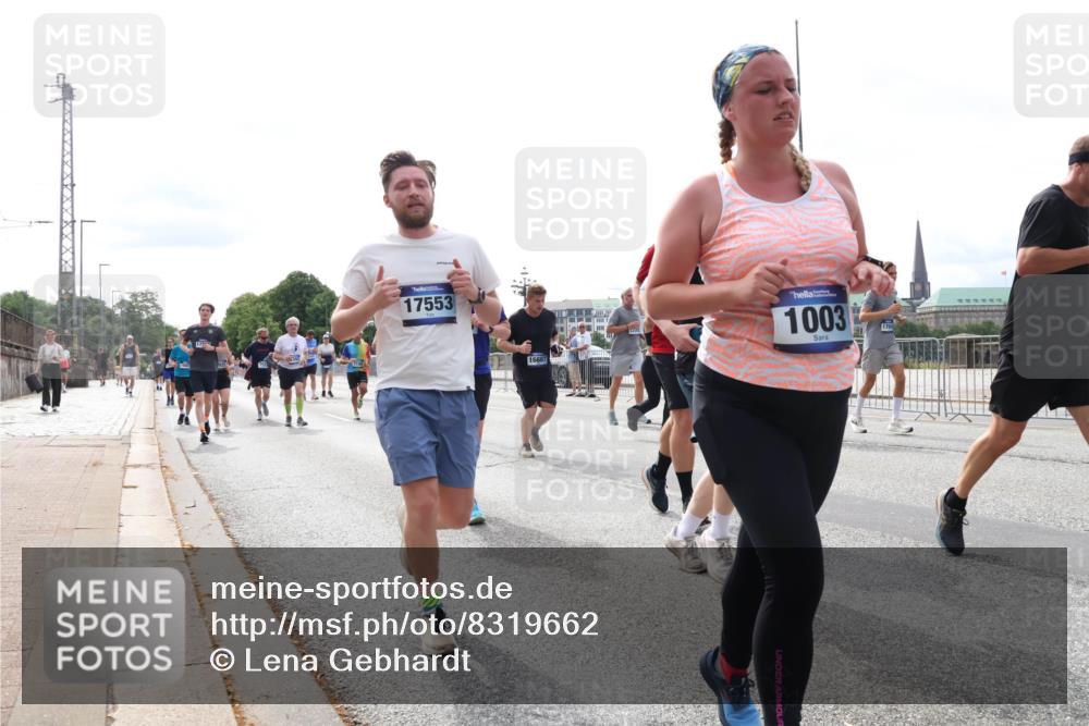29.06.2025 - hella hamburg halbmarathon Lena Gebhardt http://msf.ph/oto/8319662 29.06.2025 10:22:41 Lombardsbrücke 17553, 1003, 1784, 1029, 1187, 1419, 1598, 1853, 2022, 2294, 2351, 2479, 2766, 2886, 3003, 3034, 3108, 3430, 3457, 3511, 3600, 3601, 3910, 3946, 4113, 4114, 4131, 4556, 4559, 4829, 4969, 4970, 5079, 5223, 5343, 5629, 5798, 5838, 6030, 6048, 6049, 6303, 6307, 6347, 6820, 6826, 6899, 7097, 7188, 7190, 7266, 7276, 7529, 7794, 7925, 8355, 8511, 8855, 8884, 8931, 9256, 10205, 10826, 12190, 13921, 14525, 14801 meine-sportfotos.de
