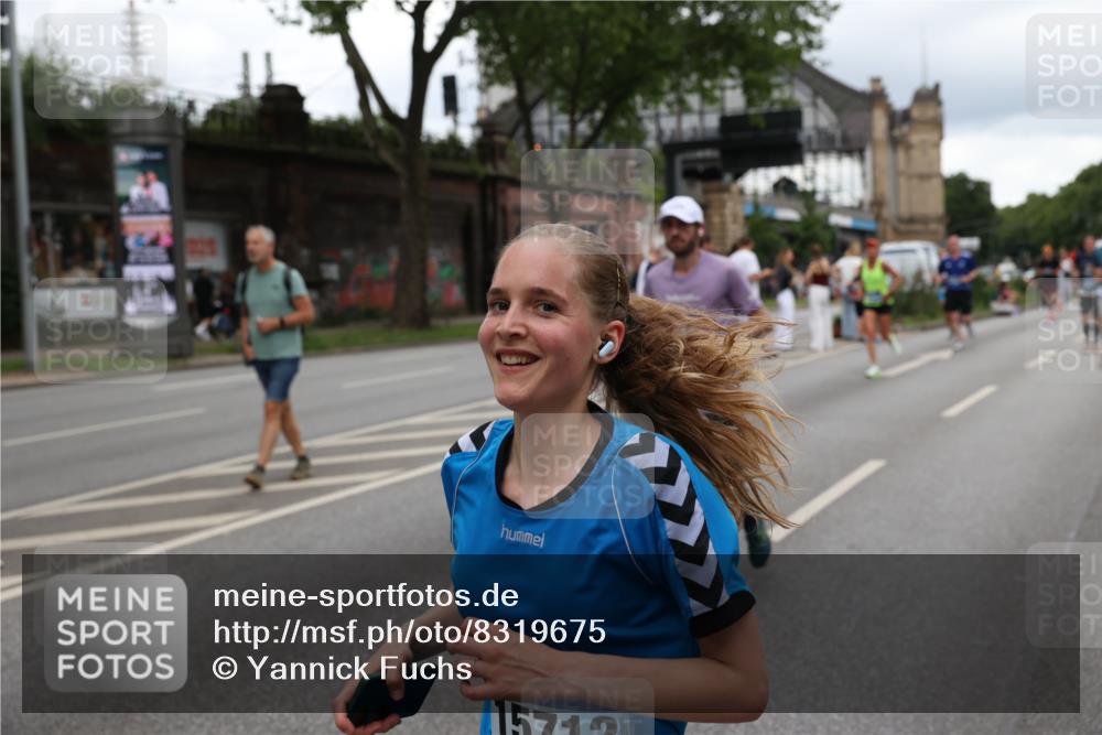 29.06.2025 - hella hamburg halbmarathon Yannick Fuchs http://msf.ph/oto/8319675 29.06.2025 10:50:57 20KM 1387, 1485, 2034, 2282, 2417, 2676, 3435, 3836, 4167, 4940, 5033, 5728, 6272, 6399, 6416, 6835, 7716, 8393, 8825, 9488, 9577, 9727, 9820, 9934, 10133, 10212, 11043, 11083, 11212, 11590, 11612, 11832, 12014, 12440, 12523, 13245, 13666, 13863, 14139, 14369, 15125, 15145, 15712, 15726, 16093, 16113, 16257, 16261, 16470, 16830, 16909, 17160, 17617, 17779, 17828, 17848, 18208, 18388, 18652, 19184 meine-sportfotos.de
