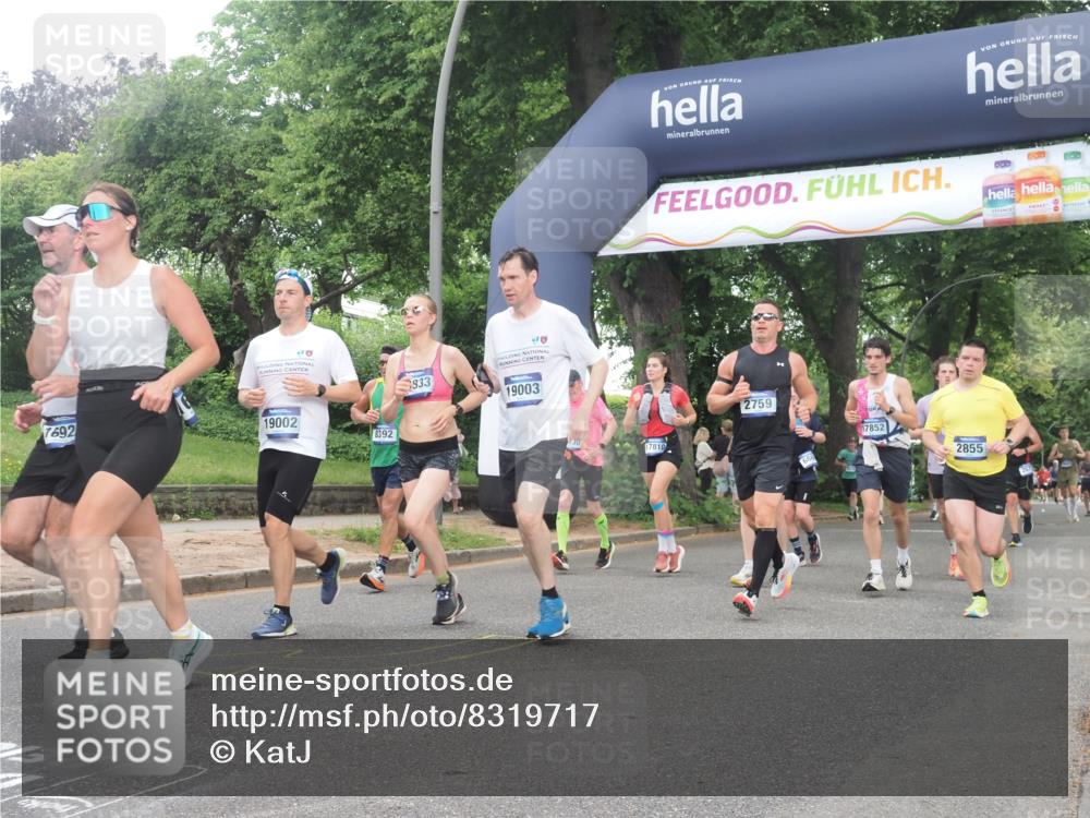 29.06.2025 - hella hamburg halbmarathon KatJ http://msf.ph/oto/8319717 29.06.2025 10:45:39 Zwischen KM18-KM19 1642, 2027, 2584, 2759, 2855, 3114, 4550, 5675, 6636, 6860, 8392 meine-sportfotos.de