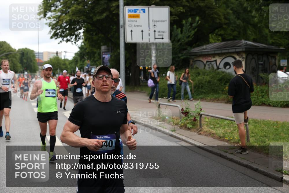 29.06.2025 - hella hamburg halbmarathon Yannick Fuchs http://msf.ph/oto/8319755 29.06.2025 10:50:58 20KM 1387, 1485, 2034, 2282, 2417, 2676, 3435, 3836, 4167, 4940, 5033, 5728, 6272, 6416, 6835, 7716, 8393, 8825, 9488, 9577, 9727, 9820, 10133, 10212, 11043, 11083, 11212, 11590, 11612, 11832, 12014, 12440, 12523, 13245, 13523, 13863, 14139, 14369, 15125, 15145, 15712, 15726, 16093, 16113, 16257, 16261, 16470, 16830, 16909, 17160, 17201, 17617, 17769, 17779, 17828, 17848, 18208, 18388, 18652, 19184 meine-sportfotos.de