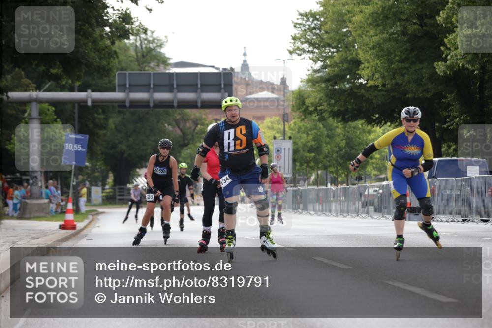 29.06.2025 - hella hamburg halbmarathon Jannik Wohlers http://msf.ph/oto/8319791 29.06.2025 09:00:14 Lombardsbrücke  meine-sportfotos.de