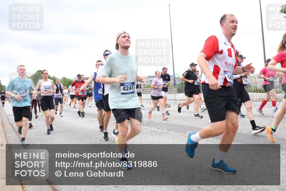 29.06.2025 - hella hamburg halbmarathon Lena Gebhardt http://msf.ph/oto/8319886 29.06.2025 10:57:14 Lombardsbrücke 2871, 6981, 15, 4241, 14414, 1732, 683, 79, 1207, 2041, 2370, 2871, 2932, 3195, 3348, 3387, 3388, 3418, 3470, 3485, 3723, 3750, 3851, 4086, 4094, 4106, 4118, 4180, 4241, 4485, 4568, 4569, 4611, 4998, 5057, 5117, 5316, 5589, 5639, 5738, 5944, 6053, 6284, 6827, 6832, 6981, 7381, 7416, 7417, 7592, 7728, 7787, 7964, 8035, 8039, 8197, 8224, 8287, 8386, 8540, 8546, 8552, 8679, 8851, 8853, 8873, 9110, 9298, 9299 meine-sportfotos.de