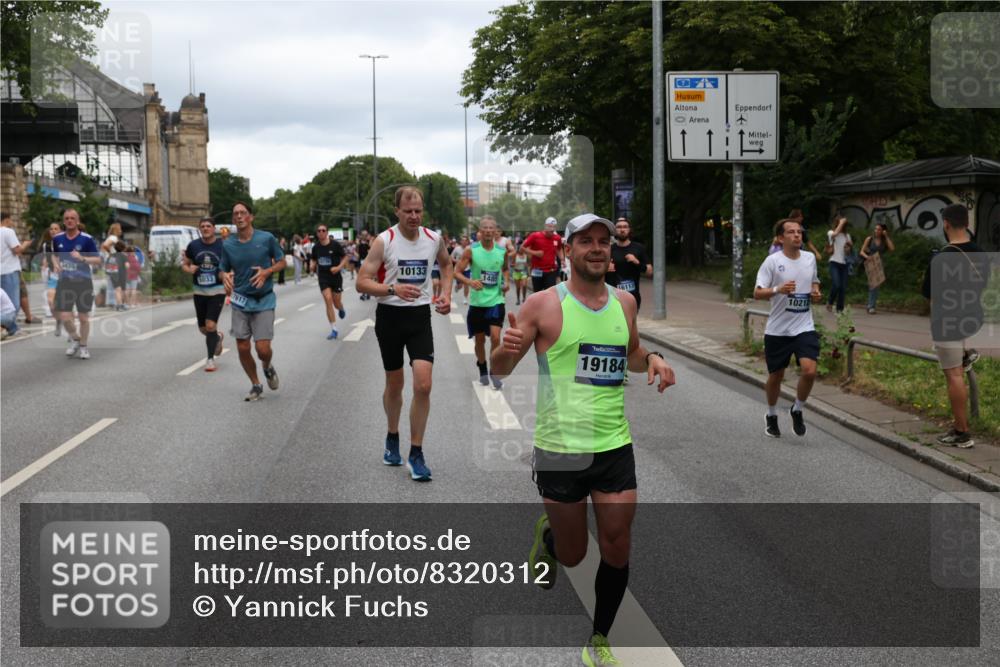 29.06.2025 - hella hamburg halbmarathon Yannick Fuchs http://msf.ph/oto/8320312 29.06.2025 10:50:59 20KM 1387, 1485, 2034, 2282, 2417, 2676, 3435, 3836, 4167, 4940, 5033, 5728, 6272, 7269, 7716, 8393, 8825, 9488, 9577, 9820, 10133, 10212, 11043, 11083, 11212, 11590, 11612, 11832, 12014, 12523, 13245, 13523, 13863, 14139, 14361, 14369, 14881, 15110, 15125, 15145, 15712, 15726, 16093, 16113, 16257, 16261, 16470, 16830, 16909, 17160, 17201, 17617, 17769, 17779, 17828, 17848, 18208, 18388, 18652, 19184 meine-sportfotos.de