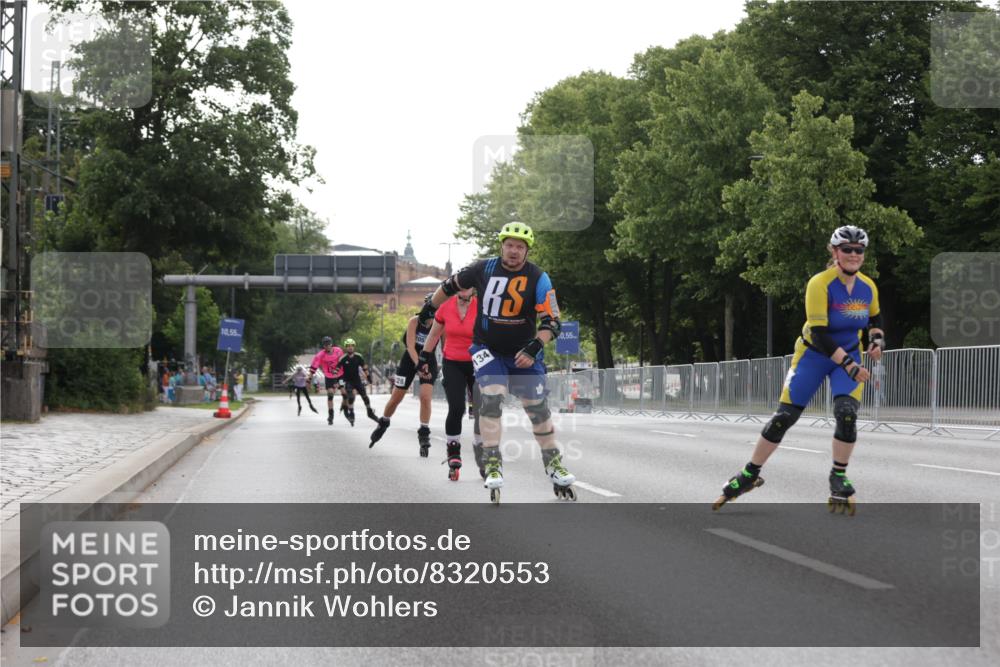 29.06.2025 - hella hamburg halbmarathon Jannik Wohlers http://msf.ph/oto/8320553 29.06.2025 09:00:16 Lombardsbrücke  meine-sportfotos.de