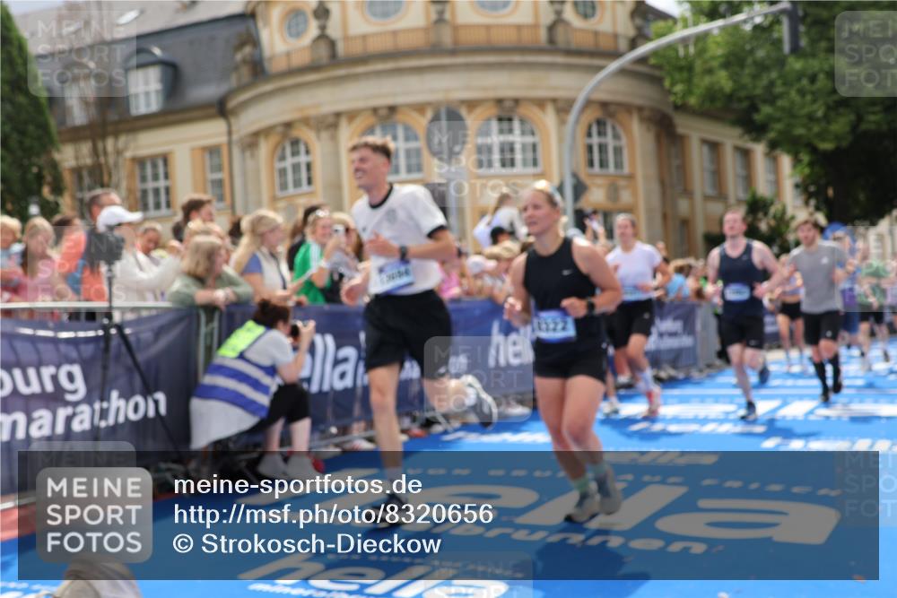 29.06.2025 - hella hamburg halbmarathon Strokosch-Dieckow http://msf.ph/oto/8320656 29.06.2025 10:58:41 Ziel 1319, 2488, 2619, 2656, 2840, 2978, 4467, 5277, 5675, 6592, 6595, 6720, 7659, 8322, 8929, 10539, 10943, 11605, 11846, 12809, 12862, 13512, 13694, 13880, 14266, 14902, 14965, 15197, 16189, 17405, 17630, 17839, 18232, 18501, 18587, 18954 meine-sportfotos.de