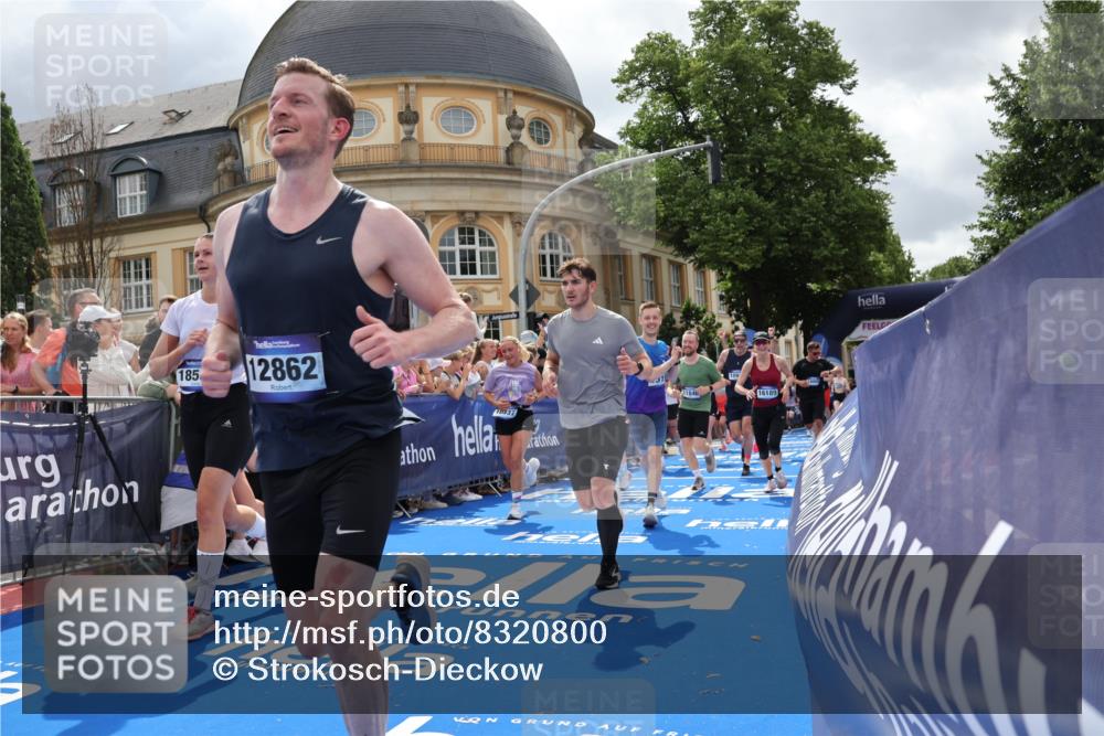29.06.2025 - hella hamburg halbmarathon Strokosch-Dieckow http://msf.ph/oto/8320800 29.06.2025 10:58:42 Ziel 1319, 2488, 2619, 2656, 2840, 5277, 5675, 6592, 6595, 6720, 7659, 8322, 8929, 10268, 10539, 10943, 11605, 11846, 12862, 13512, 13694, 13880, 14266, 14902, 14965, 15197, 16189, 17405, 17630, 17839, 18232, 18501, 18587, 18954 meine-sportfotos.de