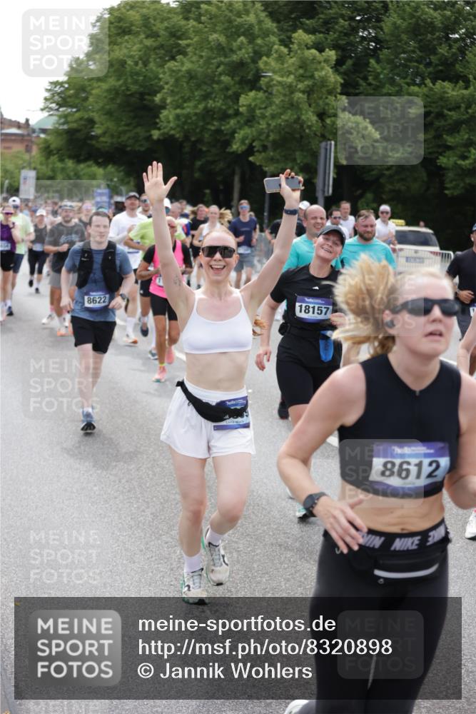 29.06.2025 - hella hamburg halbmarathon Jannik Wohlers http://msf.ph/oto/8320898 29.06.2025 10:39:29 Lombardsbrücke 1058, 1076, 1586, 1899, 2313, 2976, 3046, 3882, 3883, 3884, 4298, 4752, 5229, 5654, 5877, 5901, 6698, 6739, 7045, 7125, 7429, 7455, 7456, 8107, 8612, 8622, 8865, 8866, 9080, 9195, 9292, 9495, 10441, 10648, 10666, 10714, 10901, 10939, 11242, 11244, 11664, 11874, 11982, 12414, 12631, 12883, 12906, 13644, 14327, 14578, 14882, 15111, 16532, 16784, 17407, 17634, 18157, 19121, 19163 meine-sportfotos.de