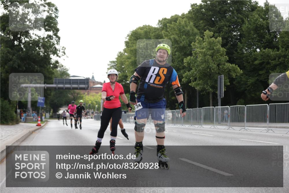 29.06.2025 - hella hamburg halbmarathon Jannik Wohlers http://msf.ph/oto/8320928 29.06.2025 09:00:17 Lombardsbrücke  meine-sportfotos.de