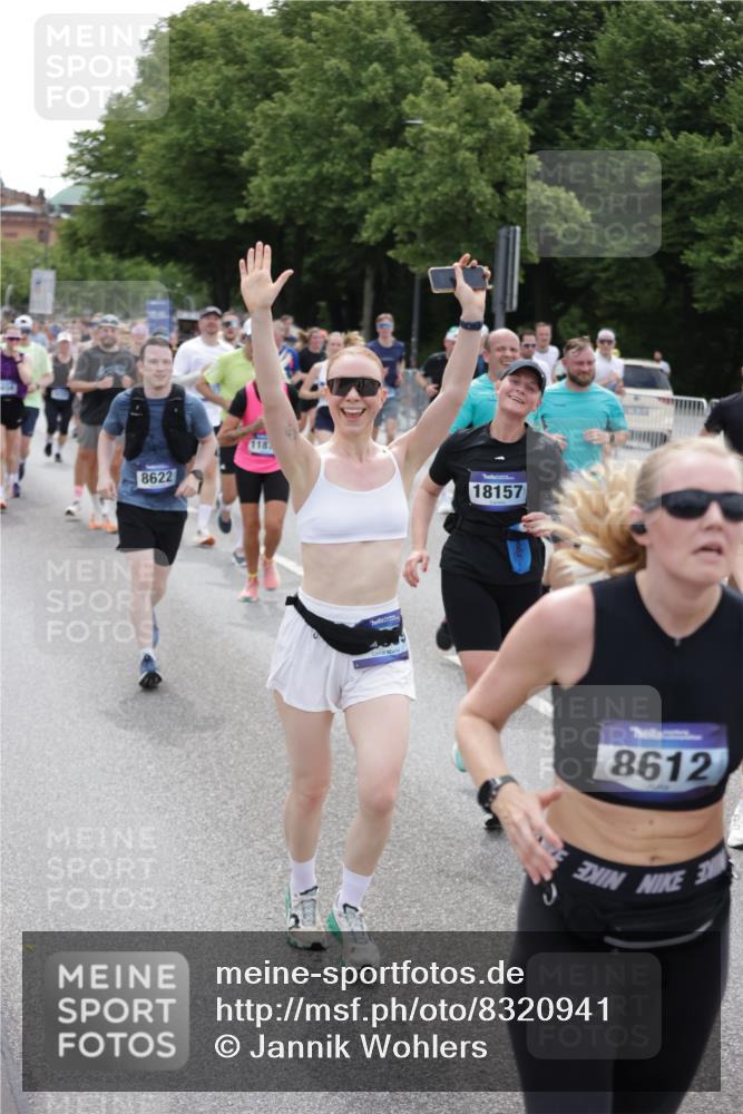 29.06.2025 - hella hamburg halbmarathon Jannik Wohlers http://msf.ph/oto/8320941 29.06.2025 10:39:29 Lombardsbrücke 1058, 1076, 1586, 1899, 2313, 2976, 3046, 3882, 3883, 3884, 4298, 4752, 5229, 5654, 5877, 5901, 6698, 6739, 7045, 7125, 7429, 7455, 7456, 8107, 8612, 8622, 8865, 8866, 9080, 9195, 9292, 9495, 10441, 10648, 10666, 10714, 10901, 10939, 11242, 11244, 11664, 11874, 11982, 12414, 12631, 12883, 12906, 13644, 14327, 14578, 14882, 15111, 16532, 16784, 17407, 17634, 18157, 19121, 19163 meine-sportfotos.de