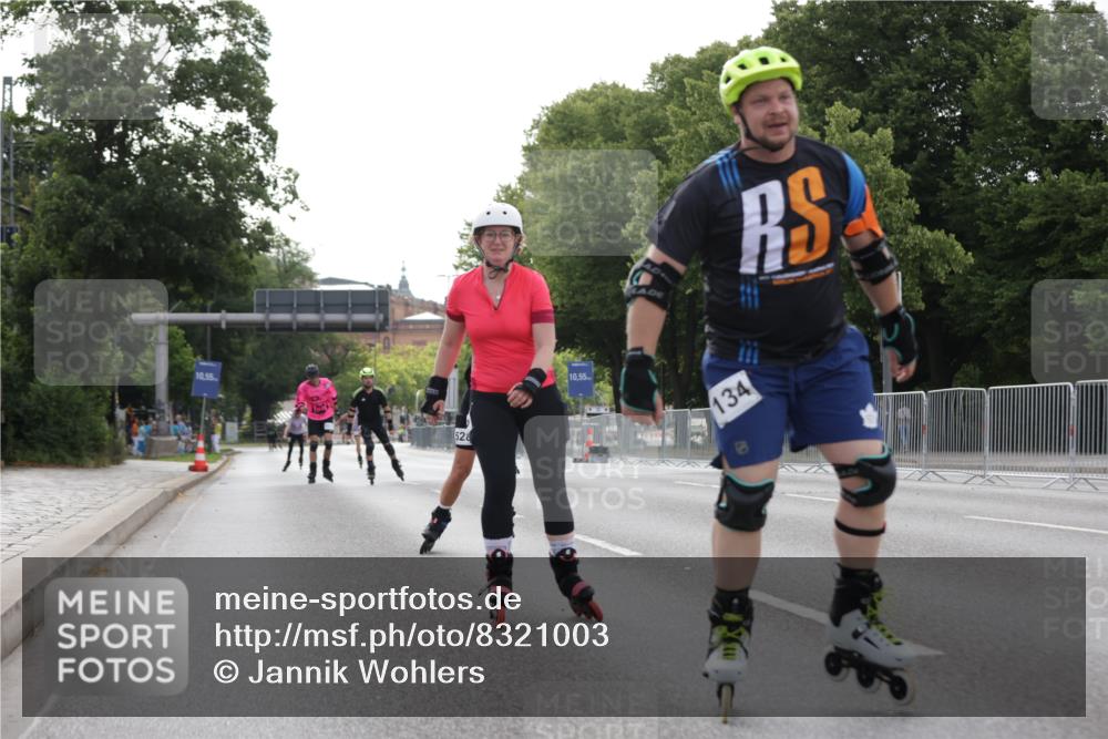 29.06.2025 - hella hamburg halbmarathon Jannik Wohlers http://msf.ph/oto/8321003 29.06.2025 09:00:18 Lombardsbrücke  meine-sportfotos.de