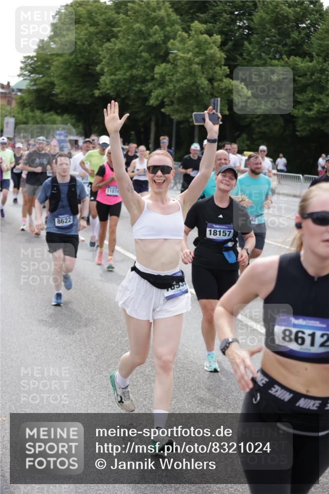 29.06.2025 - hella hamburg halbmarathon Jannik Wohlers http://msf.ph/oto/8321024 29.06.2025 10:39:29 Lombardsbrücke 1058, 1076, 1586, 1899, 2313, 2976, 3046, 3882, 3883, 3884, 4298, 4752, 5229, 5654, 5877, 5901, 6698, 6739, 7045, 7125, 7429, 7455, 7456, 8107, 8612, 8622, 8865, 8866, 9080, 9195, 9292, 9495, 10441, 10648, 10666, 10714, 10901, 10939, 11242, 11244, 11664, 11874, 11982, 12414, 12631, 12883, 12906, 13644, 14327, 14578, 14882, 15111, 16532, 16784, 17407, 17634, 18157, 19121, 19163 meine-sportfotos.de