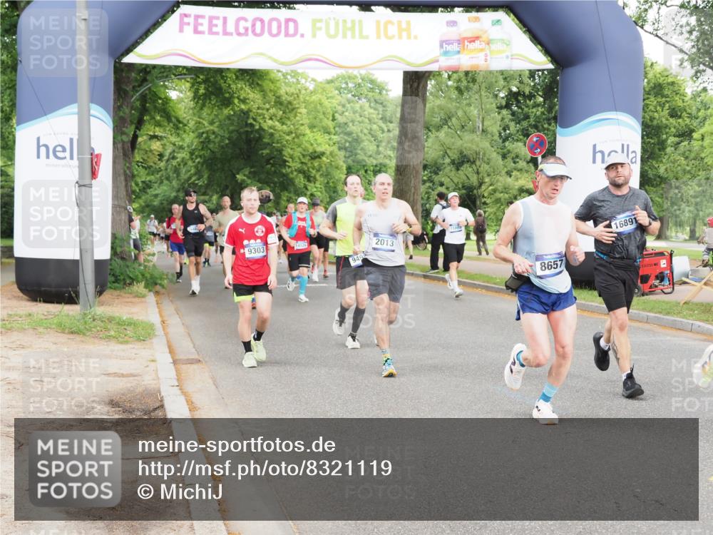 29.06.2025 - hella hamburg halbmarathon MichiJ http://msf.ph/oto/8321119 29.06.2025 10:37:17 Zwischen KM18-KM19 1630, 2013, 2880, 3562, 4247, 6115, 7100, 8112, 8437, 8454, 8657, 8921, 9031, 9303, 9491, 9597, 10859, 10860, 11819, 12203, 15803, 15950, 16738, 16891 meine-sportfotos.de