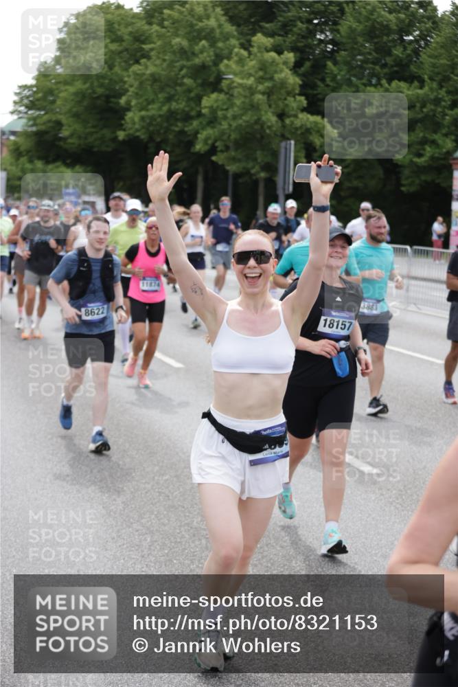 29.06.2025 - hella hamburg halbmarathon Jannik Wohlers http://msf.ph/oto/8321153 29.06.2025 10:39:30 Lombardsbrücke 1058, 1076, 1586, 1899, 2313, 2888, 3046, 3882, 3883, 3884, 4298, 4752, 5229, 5654, 5877, 5901, 6698, 6739, 7045, 7429, 7455, 7456, 8107, 8612, 8622, 8865, 8866, 9080, 9195, 9292, 9495, 10441, 10648, 10666, 10714, 10901, 10939, 11242, 11244, 11664, 11874, 11982, 12414, 12631, 12883, 12906, 13644, 14327, 14578, 14882, 15111, 16532, 16784, 17634, 18157, 19121, 19163 meine-sportfotos.de