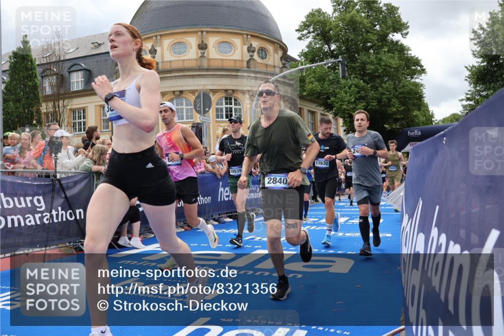 29.06.2025 - hella hamburg halbmarathon Strokosch-Dieckow http://msf.ph/oto/8321356 29.06.2025 10:58:49 Ziel 2159, 2488, 2656, 2840, 3859, 4632, 4833, 5277, 5675, 5885, 6438, 6720, 8807, 8929, 9156, 9353, 10268, 10518, 10539, 10788, 10915, 10943, 11605, 11846, 12734, 12735, 13512, 13654, 13880, 14266, 14673, 14902, 14965, 17405, 17630, 17839, 17931, 18180, 18232, 18954 meine-sportfotos.de