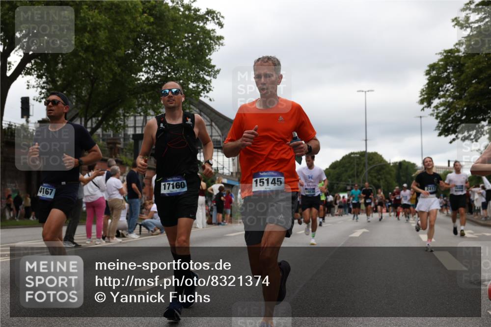 29.06.2025 - hella hamburg halbmarathon Yannick Fuchs http://msf.ph/oto/8321374 29.06.2025 10:51:07 20KM 1387, 1485, 1715, 1719, 1972, 2034, 2282, 2417, 2652, 2676, 3435, 4167, 5033, 5728, 6272, 6720, 7269, 8744, 9577, 9820, 10133, 11043, 11590, 11612, 11832, 12774, 13245, 13376, 13523, 13863, 14361, 14369, 14737, 14881, 14951, 15110, 15125, 15145, 15220, 15664, 15726, 16093, 16113, 16470, 16830, 16909, 17160, 17201, 17617, 17758, 17769, 17779, 17828, 17848, 18388, 19184 meine-sportfotos.de