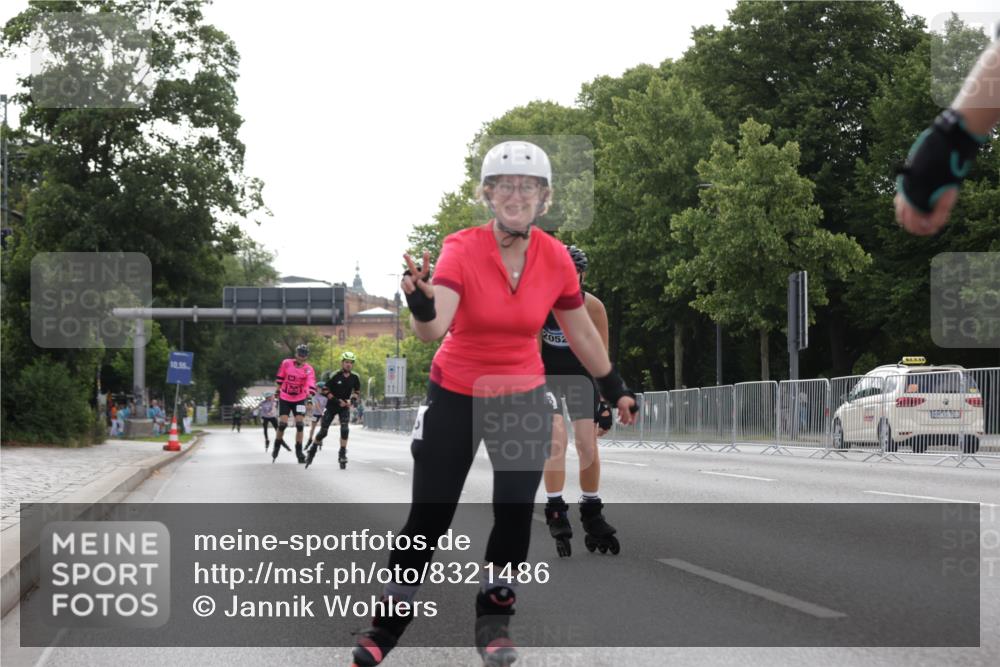 29.06.2025 - hella hamburg halbmarathon Jannik Wohlers http://msf.ph/oto/8321486 29.06.2025 09:00:19 Lombardsbrücke  meine-sportfotos.de