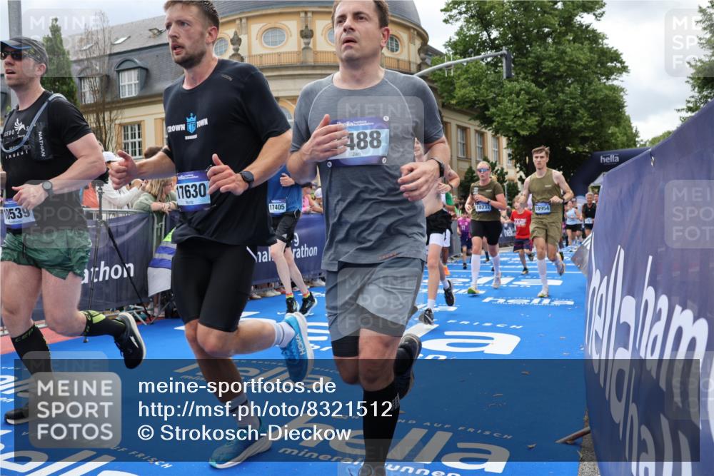 29.06.2025 - hella hamburg halbmarathon Strokosch-Dieckow http://msf.ph/oto/8321512 29.06.2025 10:58:50 Ziel 2159, 2488, 2840, 3859, 4632, 4833, 5277, 5675, 5885, 6438, 6720, 8807, 8929, 9156, 9353, 10268, 10518, 10539, 10788, 10915, 12734, 12735, 13512, 13654, 13880, 14266, 14673, 14902, 14965, 17405, 17630, 17810, 17839, 17931, 18180, 18232, 18833, 18954, 19002, 19003 meine-sportfotos.de