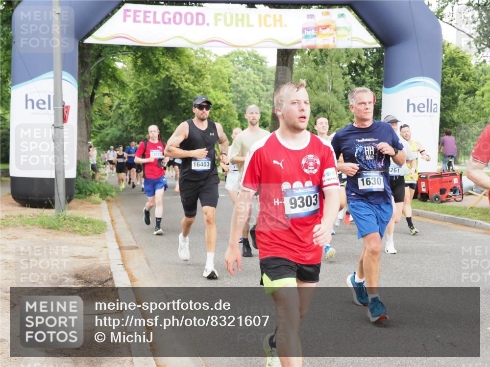 29.06.2025 - hella hamburg halbmarathon MichiJ http://msf.ph/oto/8321607 29.06.2025 10:37:20 Zwischen KM18-KM19 1630, 2013, 4261, 6115, 7100, 8112, 8437, 8454, 8657, 9491, 9597, 9695, 10860, 12203, 13225, 14012, 14526, 15620, 15803, 16403, 16891, 18489, 19020 meine-sportfotos.de