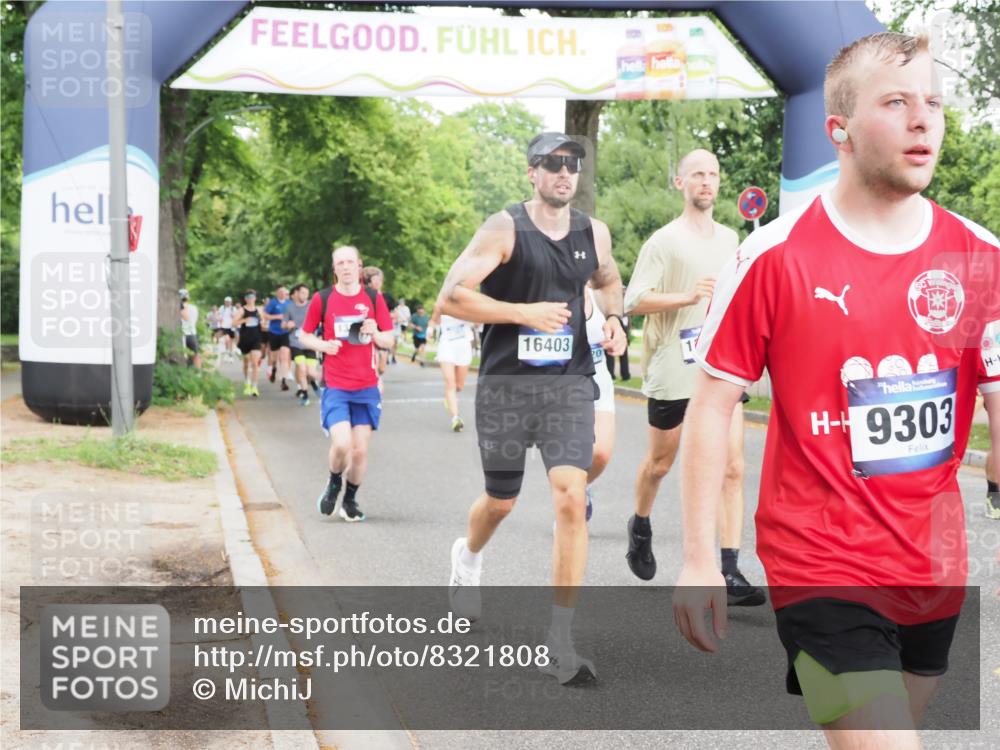 29.06.2025 - hella hamburg halbmarathon MichiJ http://msf.ph/oto/8321808 29.06.2025 10:37:21 Zwischen KM18-KM19 1381, 1630, 2013, 4261, 6115, 7100, 8112, 8437, 8657, 9491, 9597, 9695, 10860, 12203, 13225, 13688, 14012, 14526, 15620, 15803, 16403, 16891, 18489, 19020 meine-sportfotos.de