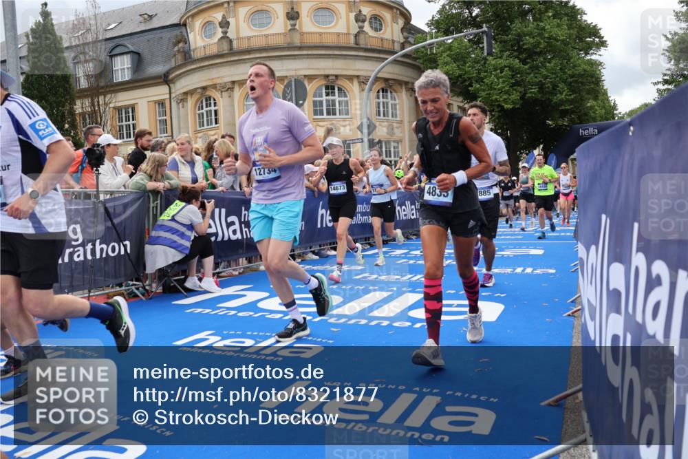 29.06.2025 - hella hamburg halbmarathon Strokosch-Dieckow http://msf.ph/oto/8321877 29.06.2025 10:58:54 Ziel 2159, 2488, 3859, 4632, 4833, 5277, 5885, 6438, 6720, 6860, 7223, 8807, 9156, 9353, 9835, 10268, 10518, 10539, 10788, 10915, 11935, 12734, 12735, 13654, 14673, 14965, 17405, 17531, 17630, 17810, 17827, 17852, 17931, 18180, 18232, 18682, 18833, 18954, 19002, 19003 meine-sportfotos.de