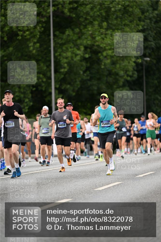 29.06.2025 - hella hamburg halbmarathon Dr. Thomas Lammeyer http://msf.ph/oto/8322078 29.06.2025 10:39:16 Kennedybrücke 1417, 1497, 1821, 1849, 2265, 2482, 3130, 3409, 4564, 4884, 5027, 5793, 6335, 6379, 6571, 6746, 6803, 6859, 7020, 7386, 7733, 8369, 9164, 9248, 9342, 10335, 10393, 10464, 10606, 11320 meine-sportfotos.de