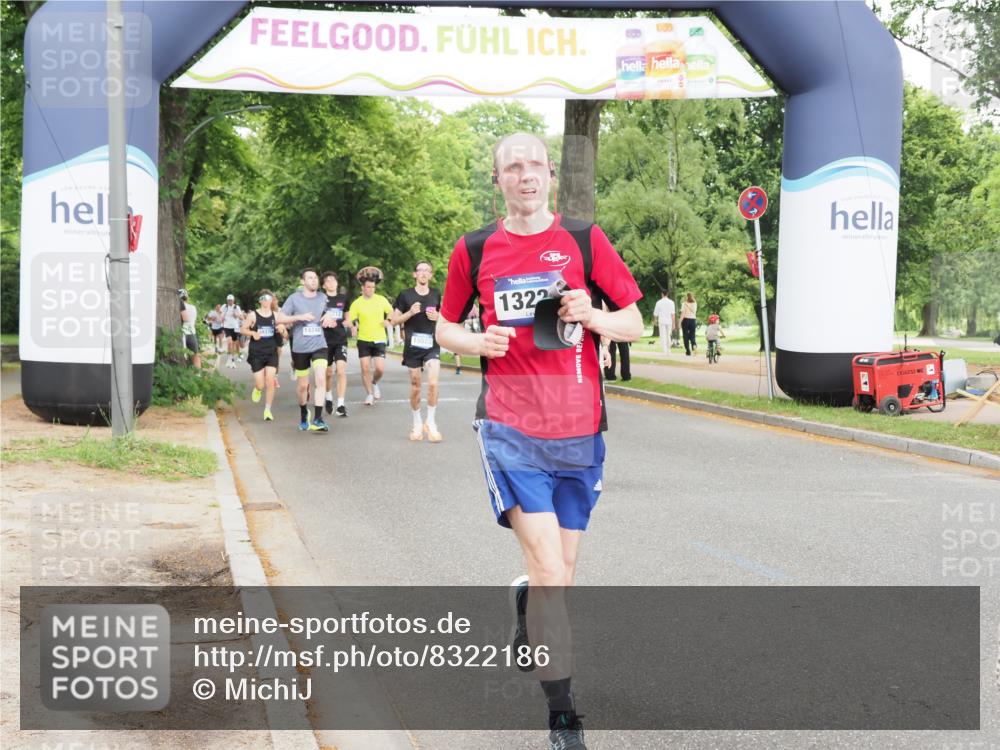 29.06.2025 - hella hamburg halbmarathon MichiJ http://msf.ph/oto/8322186 29.06.2025 10:37:23 Zwischen KM18-KM19 1381, 1630, 2013, 4261, 6115, 7100, 8112, 8657, 9491, 9695, 10860, 13225, 13688, 14012, 14526, 15523, 15620, 15803, 16403, 16891, 18489, 19020 meine-sportfotos.de