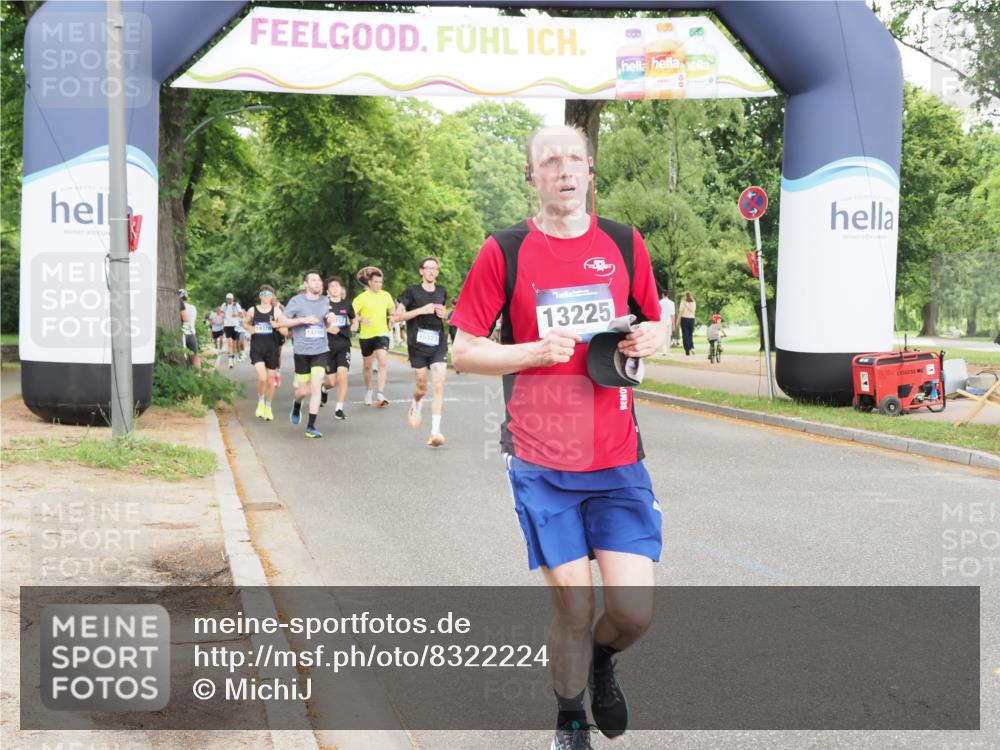 29.06.2025 - hella hamburg halbmarathon MichiJ http://msf.ph/oto/8322224 29.06.2025 10:37:23 Zwischen KM18-KM19 1381, 1630, 2013, 4261, 6115, 7100, 8112, 8657, 9491, 9695, 10860, 13225, 13688, 14012, 14526, 15523, 15620, 15803, 16403, 16891, 18489, 19020 meine-sportfotos.de