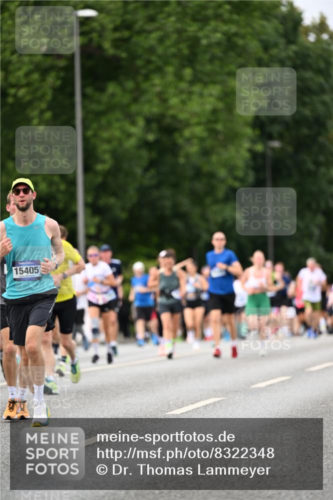 29.06.2025 - hella hamburg halbmarathon Dr. Thomas Lammeyer http://msf.ph/oto/8322348 29.06.2025 10:39:19 Kennedybrücke 1417, 1497, 1821, 1849, 2265, 2482, 3130, 3409, 4564, 4884, 5027, 5793, 6335, 6379, 6571, 6746, 6803, 6859, 7020, 7386, 7733, 8369, 9164, 9248, 9342, 10335, 10358, 10393, 10464, 10606, 11320 meine-sportfotos.de