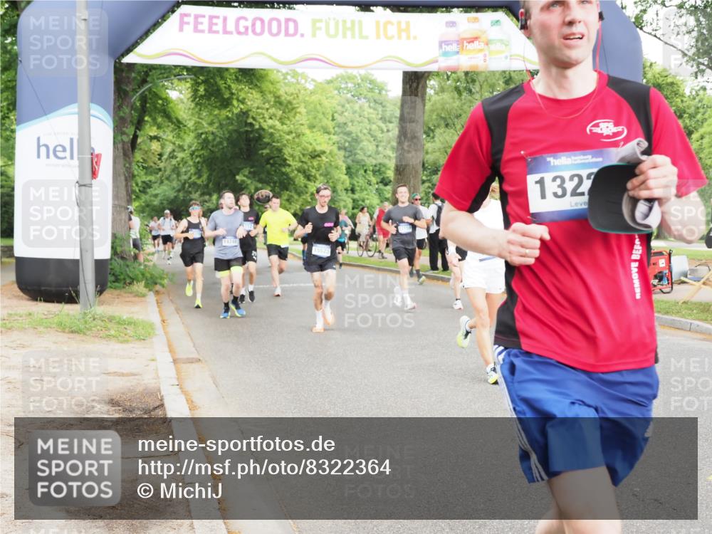 29.06.2025 - hella hamburg halbmarathon MichiJ http://msf.ph/oto/8322364 29.06.2025 10:37:23 Zwischen KM18-KM19 1381, 1630, 2013, 4261, 6115, 7100, 8112, 8657, 9491, 9695, 10860, 13225, 13688, 14012, 14526, 15523, 15620, 15803, 16403, 16891, 18489, 19020 meine-sportfotos.de