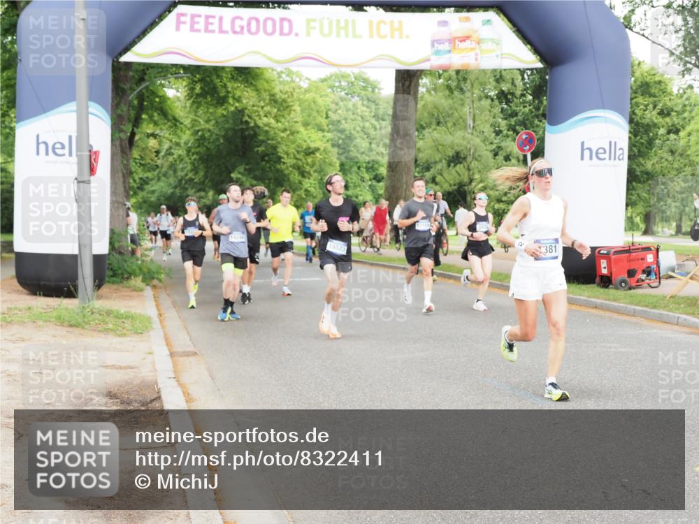 29.06.2025 - hella hamburg halbmarathon MichiJ http://msf.ph/oto/8322411 29.06.2025 10:37:24 Zwischen KM18-KM19 1381, 1630, 4261, 5978, 6115, 6712, 8657, 9695, 13225, 13688, 14012, 14526, 15523, 15620, 15803, 16403, 18064, 18489, 19020 meine-sportfotos.de