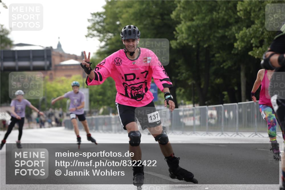 29.06.2025 - hella hamburg halbmarathon Jannik Wohlers http://msf.ph/oto/8322422 29.06.2025 09:00:23 Lombardsbrücke  meine-sportfotos.de