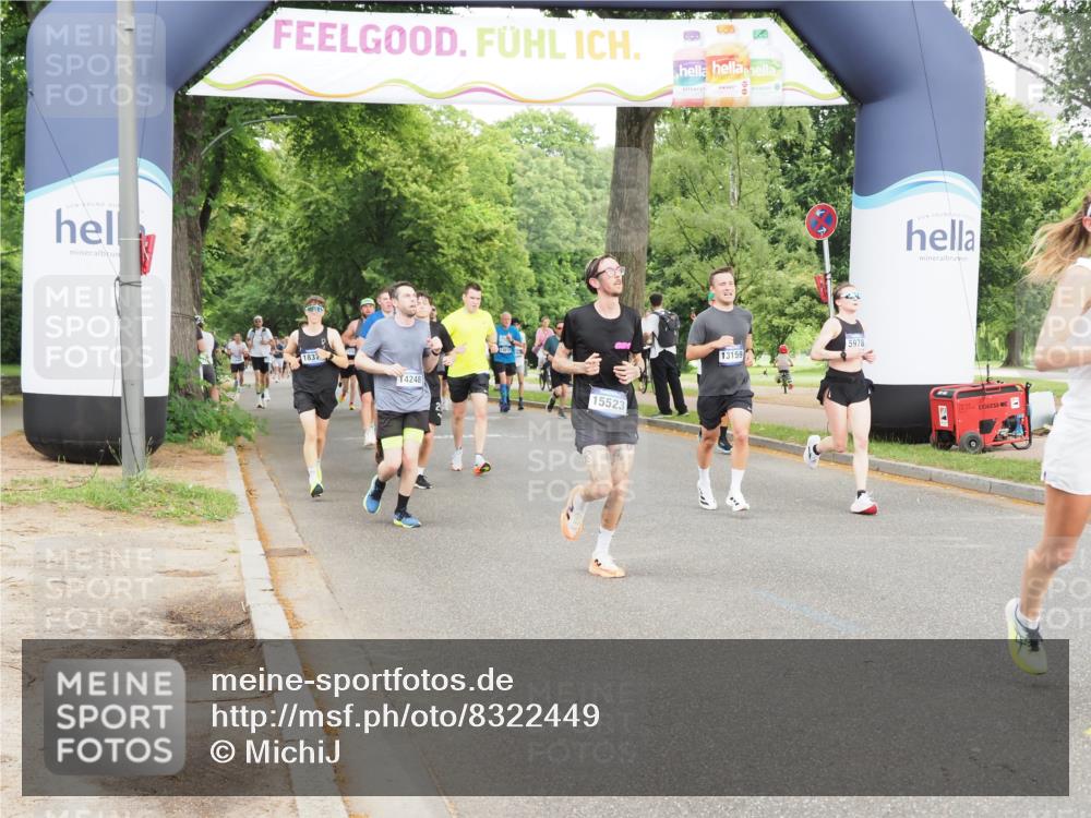 29.06.2025 - hella hamburg halbmarathon MichiJ http://msf.ph/oto/8322449 29.06.2025 10:37:24 Zwischen KM18-KM19 1381, 1630, 4261, 5978, 6115, 6712, 8657, 9695, 13225, 13688, 14012, 14526, 15523, 15620, 15803, 16403, 18064, 18489, 19020 meine-sportfotos.de