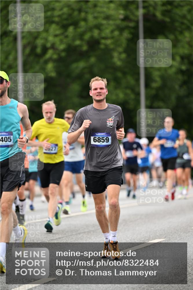 29.06.2025 - hella hamburg halbmarathon Dr. Thomas Lammeyer http://msf.ph/oto/8322484 29.06.2025 10:39:21 Kennedybrücke 1417, 1497, 1821, 1849, 2265, 2482, 3130, 3170, 3409, 3958, 4333, 4564, 4696, 4884, 5027, 5793, 6335, 6365, 6379, 6397, 6571, 6746, 6803, 6859, 7020, 7386, 7733, 8249, 8369, 9164, 9248, 9342, 10335, 10358, 10393, 10464, 10606, 11320 meine-sportfotos.de