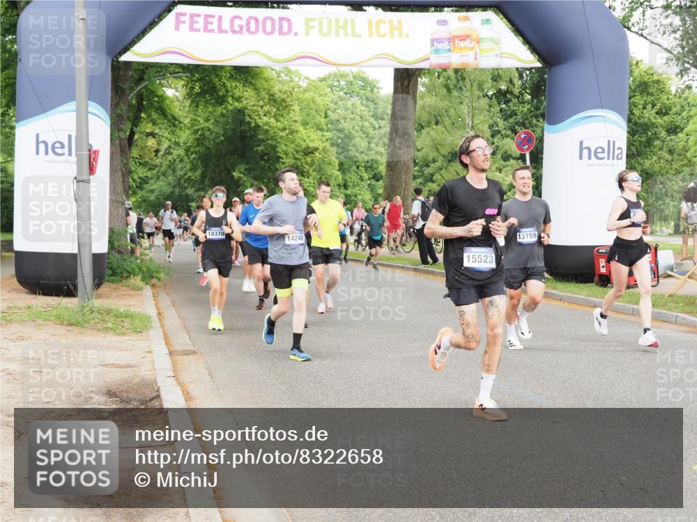 29.06.2025 - hella hamburg halbmarathon MichiJ http://msf.ph/oto/8322658 29.06.2025 10:37:25 Zwischen KM18-KM19 1381, 1630, 4261, 5978, 6115, 6712, 9695, 13159, 13225, 13688, 14012, 14248, 14526, 15523, 15620, 15803, 16403, 18064, 18489, 19020 meine-sportfotos.de