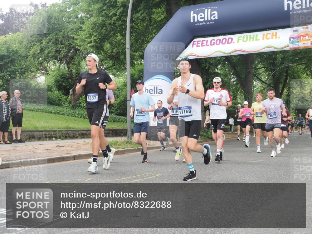 29.06.2025 - hella hamburg halbmarathon KatJ http://msf.ph/oto/8322688 29.06.2025 10:46:06 Zwischen KM18-KM19 3181, 3425, 3983, 4502, 6208, 6997, 7259, 7287, 8089 meine-sportfotos.de