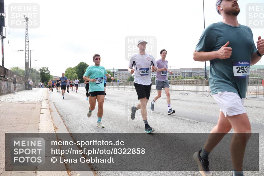 29.06.2025 - hella hamburg halbmarathon Lena Gebhardt http://msf.ph/oto/8322858 29.06.2025 10:12:49 Lombardsbrücke 15012, 17061, 11025, 2531, 1020, 1051, 1249, 1610, 1785, 1850, 1851, 1939, 2531, 2891, 2942, 2963, 2964, 3182, 3248, 3262, 4453, 4499, 4532, 4554, 5150, 5166, 5597, 5598, 6207, 6822, 6966, 7014, 7873, 7907, 8398, 8405, 8917, 8971, 9141, 9254, 9405, 10067, 10402, 10581, 10685, 11025, 11720, 12456, 13566, 13816, 14404, 14540, 14868, 14869, 15012, 15369, 15531, 16255, 16323, 16473, 16826, 16911, 17061, 17699, 17994, 18178, 18320, 18493, 18530 meine-sportfotos.de