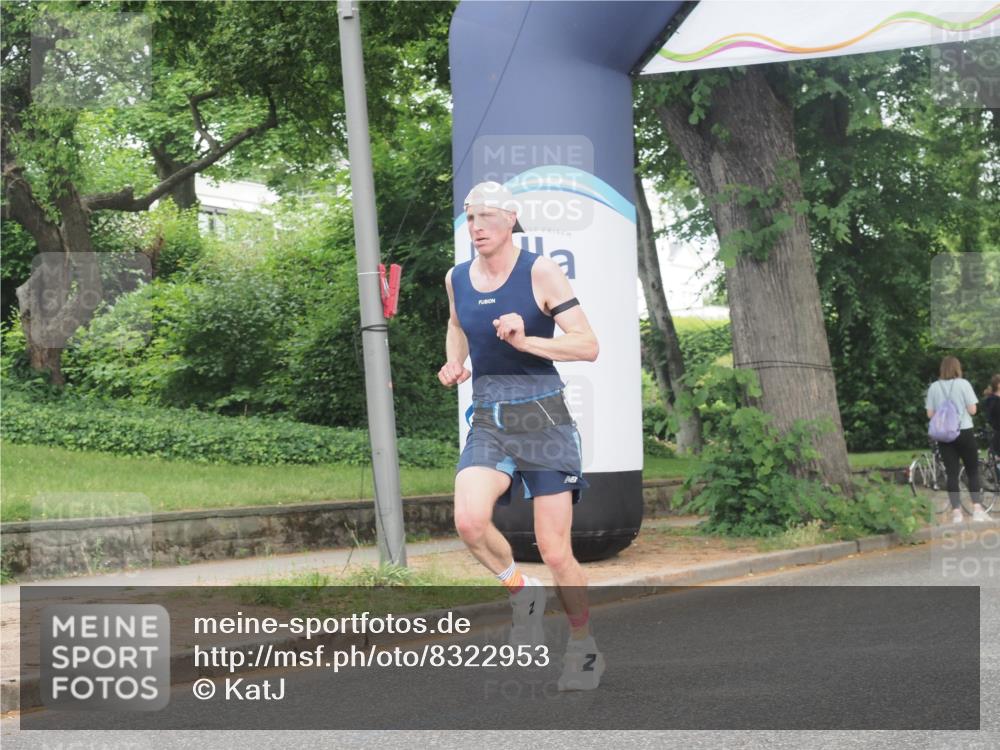 29.06.2025 - hella hamburg halbmarathon KatJ http://msf.ph/oto/8322953 29.06.2025 10:16:41 Zwischen KM18-KM19 7380 meine-sportfotos.de