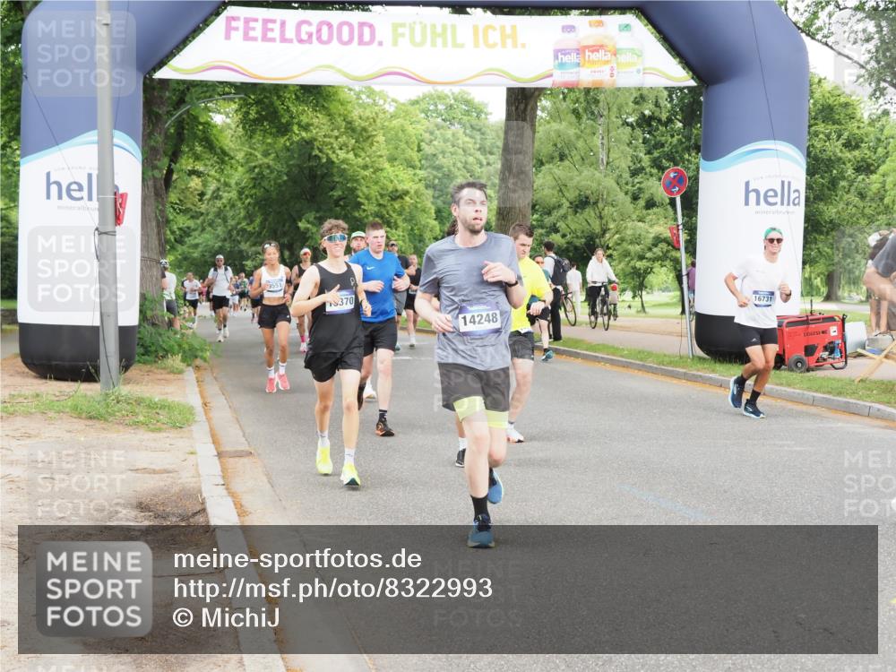 29.06.2025 - hella hamburg halbmarathon MichiJ http://msf.ph/oto/8322993 29.06.2025 10:37:26 Zwischen KM18-KM19 1216, 1381, 4261, 5978, 6712, 9695, 13159, 13225, 13688, 14012, 14248, 14526, 15523, 15620, 16403, 16731, 18064, 18370, 18489, 19020 meine-sportfotos.de
